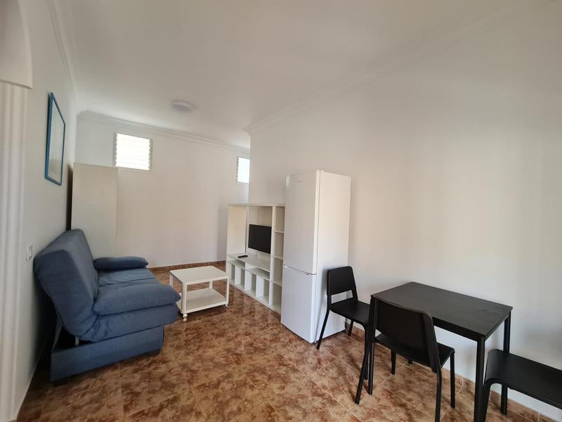 Caledonia Park Beachfront Bliss Apartment minimalist living room
