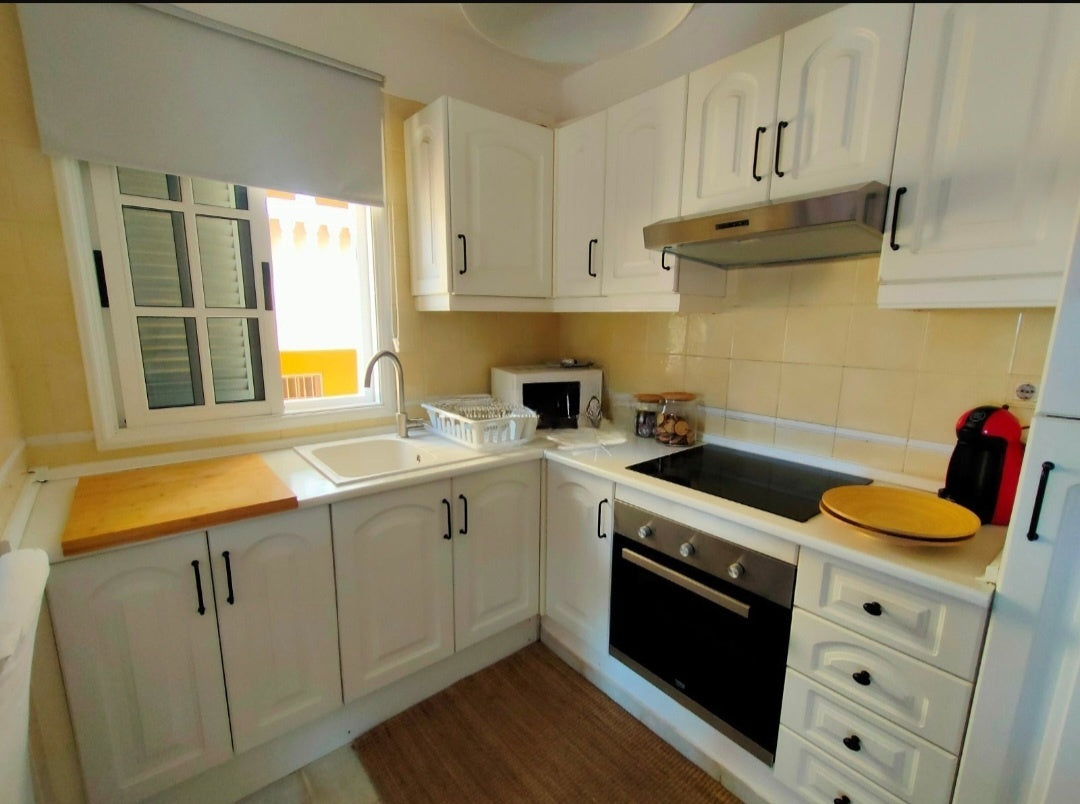 Costa Adeje Balcon del Atlantico Magnificent Apartment fully equipped kitchen