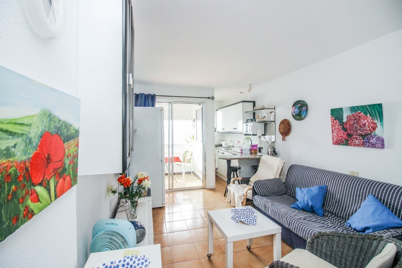 Costa Adeje Cozy Apartment at Windsor Park 18 fully furnished living room with large Sofa