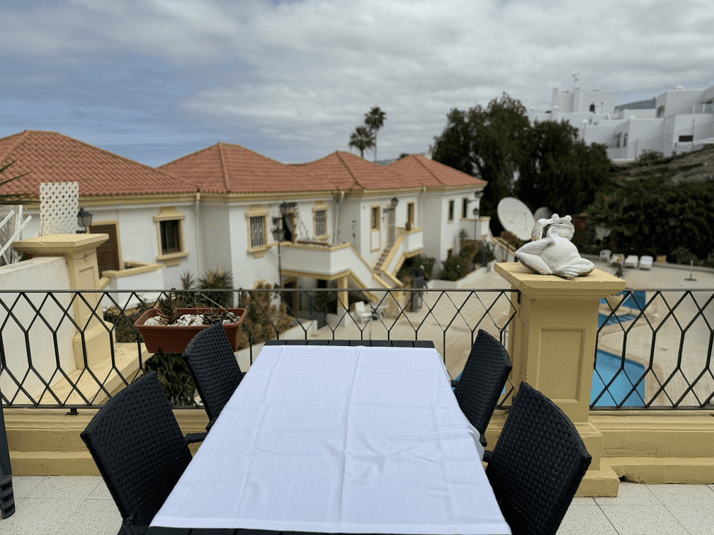 Costa_Adeje_Stunning_Apartment_at_Windsor_Park_35_modern_and_wide_terrace complex view
