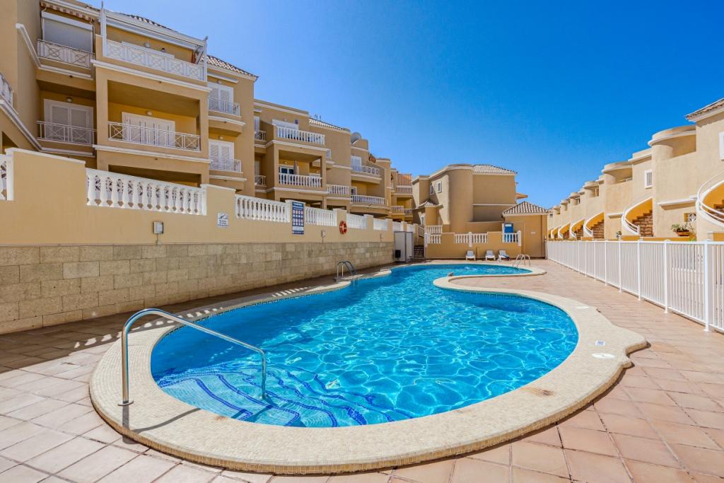 Fanabe Exclusive Benimar Complex Apartment Tenerife pool view
