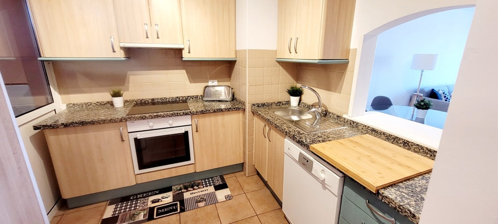 Madronal El Naranjal Luxury Penthouse fully equipped kitchen