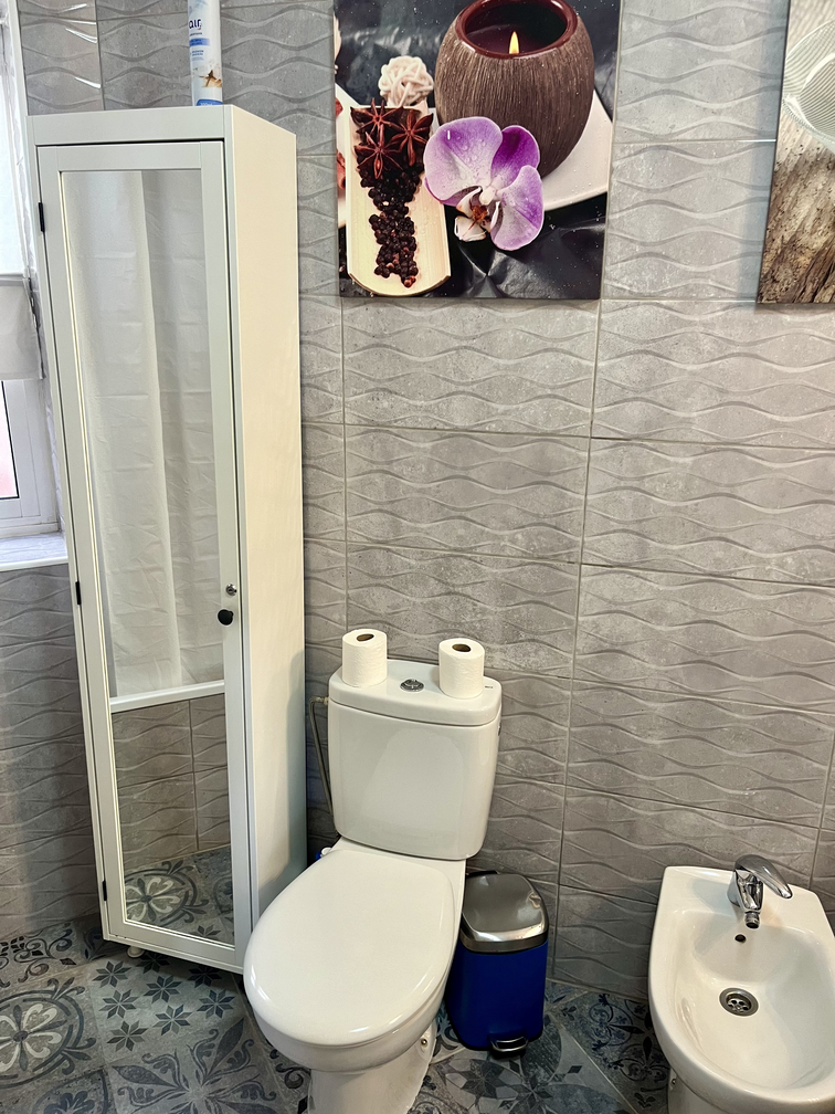 Magnificent Augusta Park Amarilla Golf Apartment contemporary bathroom