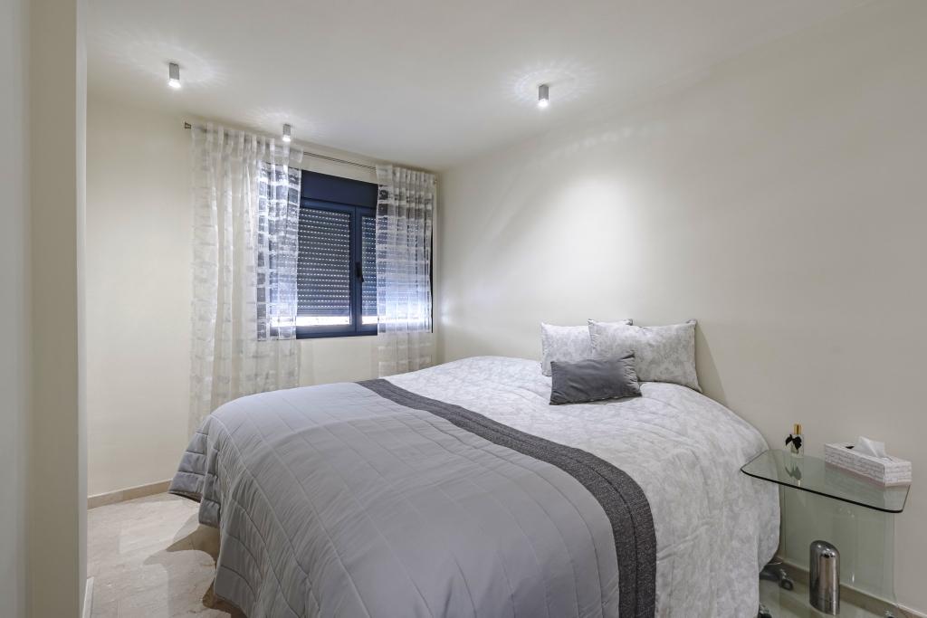 Pal Mar La Arenita Spacious Duplex Penthouse Stylish bedroom with stunning queen-size bed