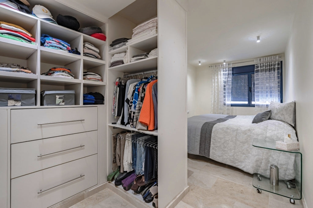 Pal Mar La Arenita Spacious Duplex Penthouse Stylish bedroom with stunning queen-size bed and large wardrobe