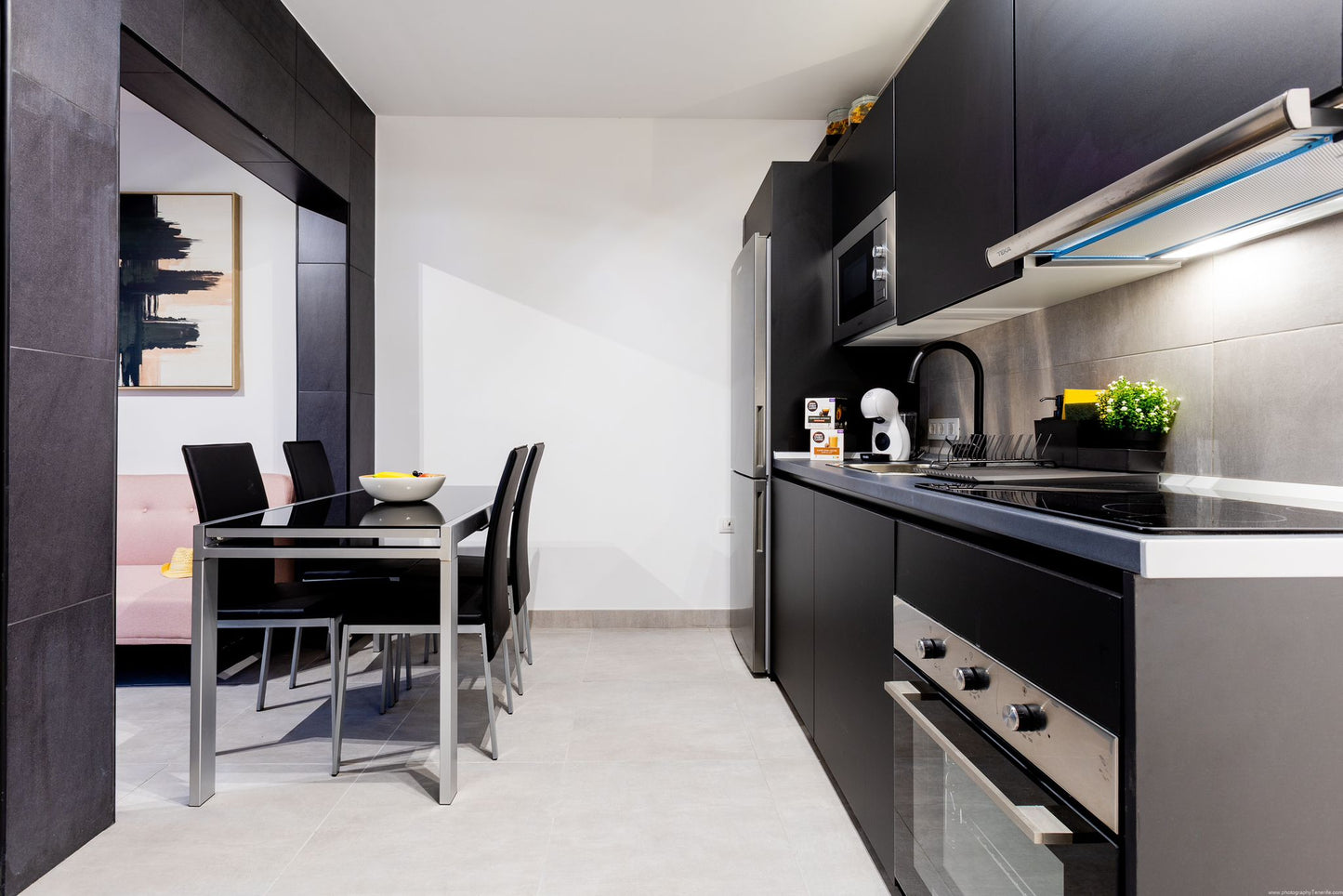 Spacious 2-Bedroom Apartment for Sale in Playa Paraíso Minimalist modern Open-plan kitchen 2