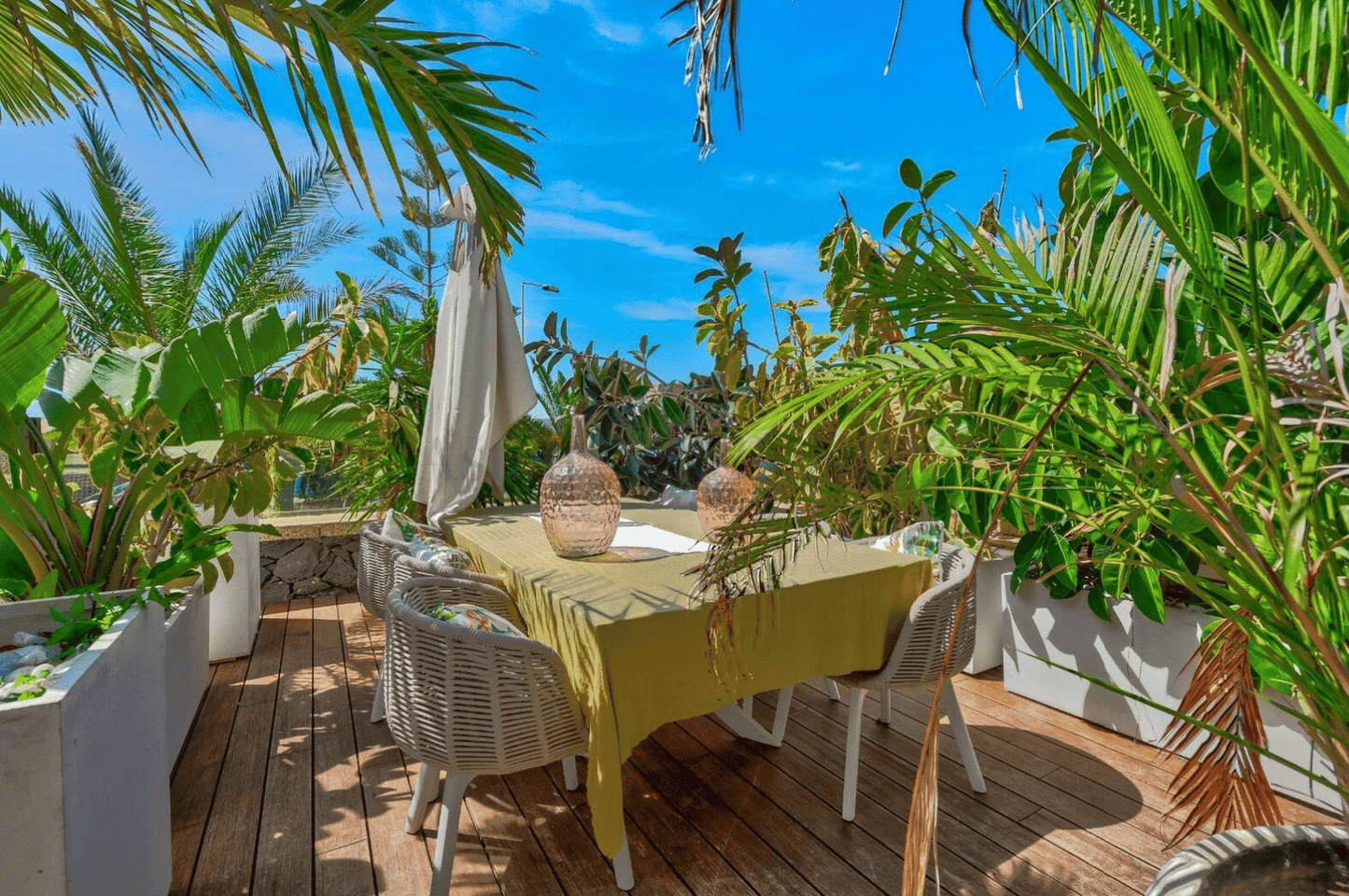 Torviscas_Alto_Luxury_4_bedroom_villa_tenerife_garden_terace