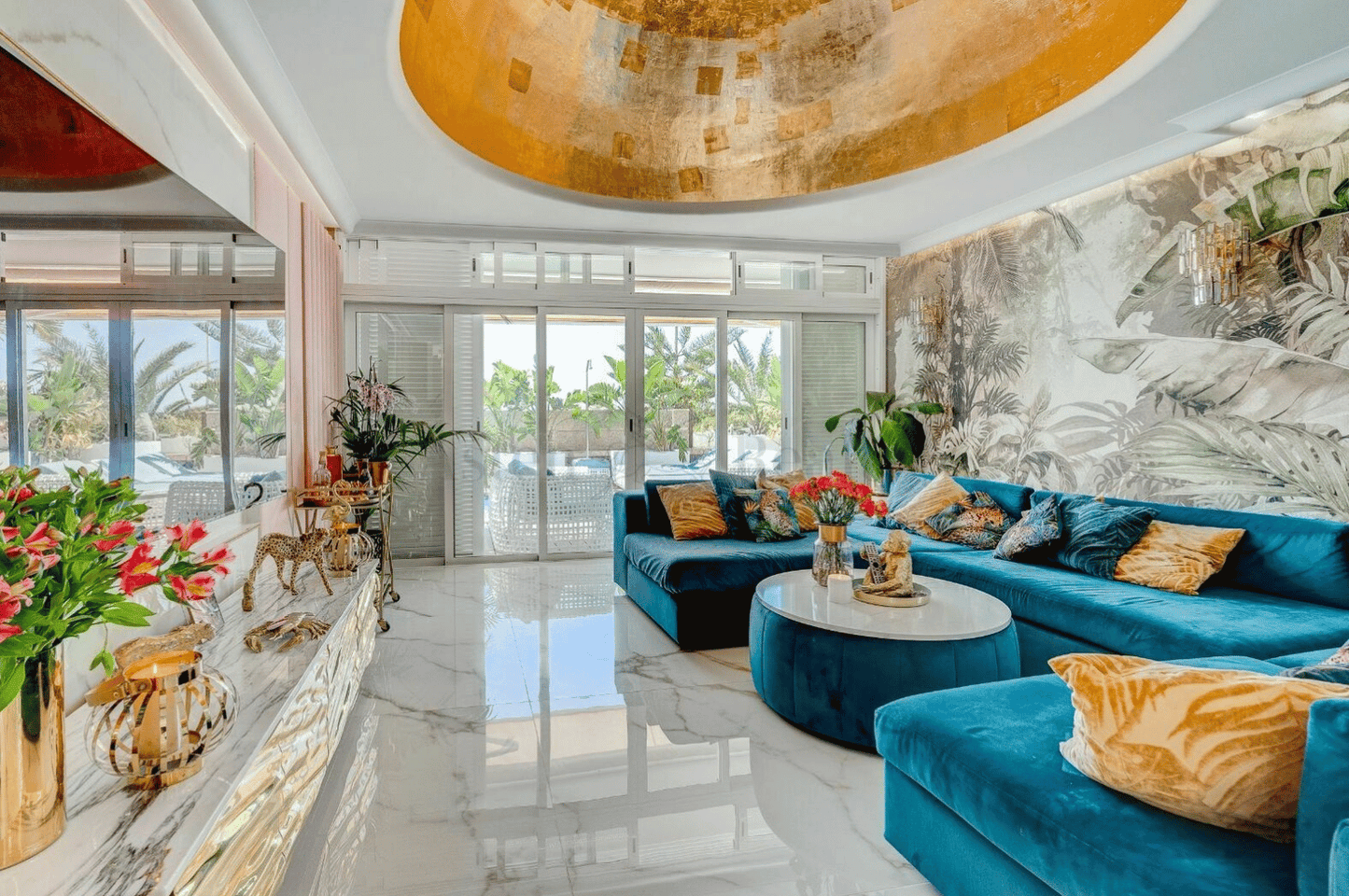 Torviscas_Alto_Luxury_4_bedroom_villa_tenerife_living_room_big_television_gold