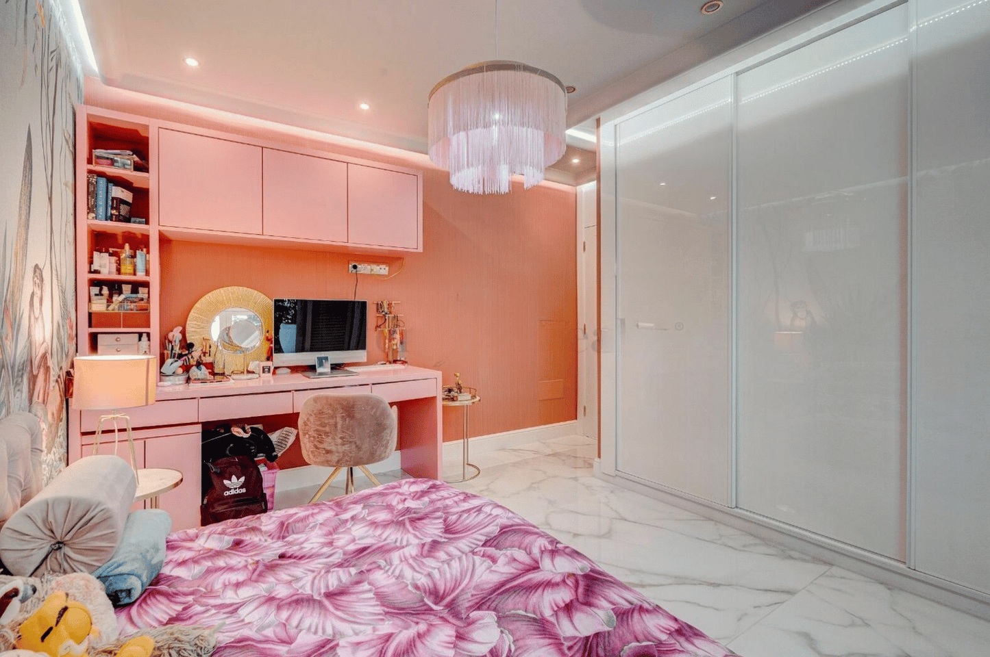 Torviscas_Alto_Luxury_4_bedroom_villa_tenerife_modern_amedities_second_bedroom