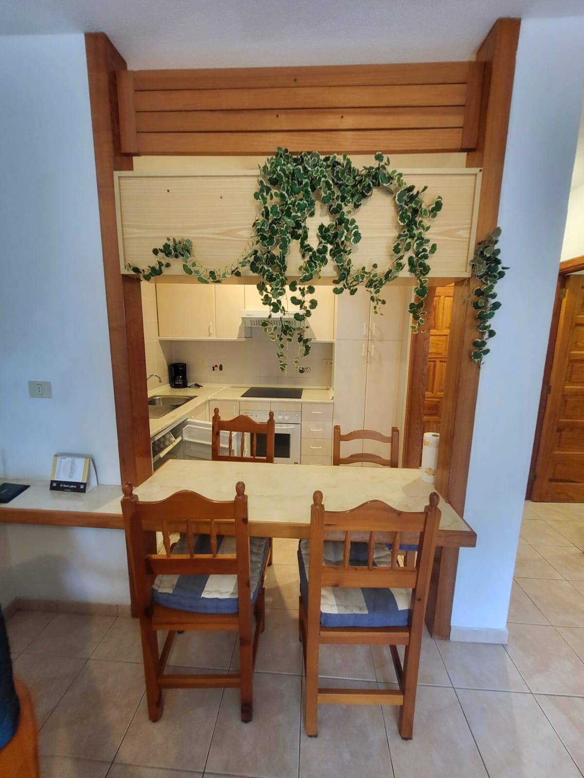 Atlantic_View_Quiet_Peaceful_Windless_Apartment_Fantastic_Ocean_View_Apartment_Costa_Del_Silencio_american_dining_Tenerife