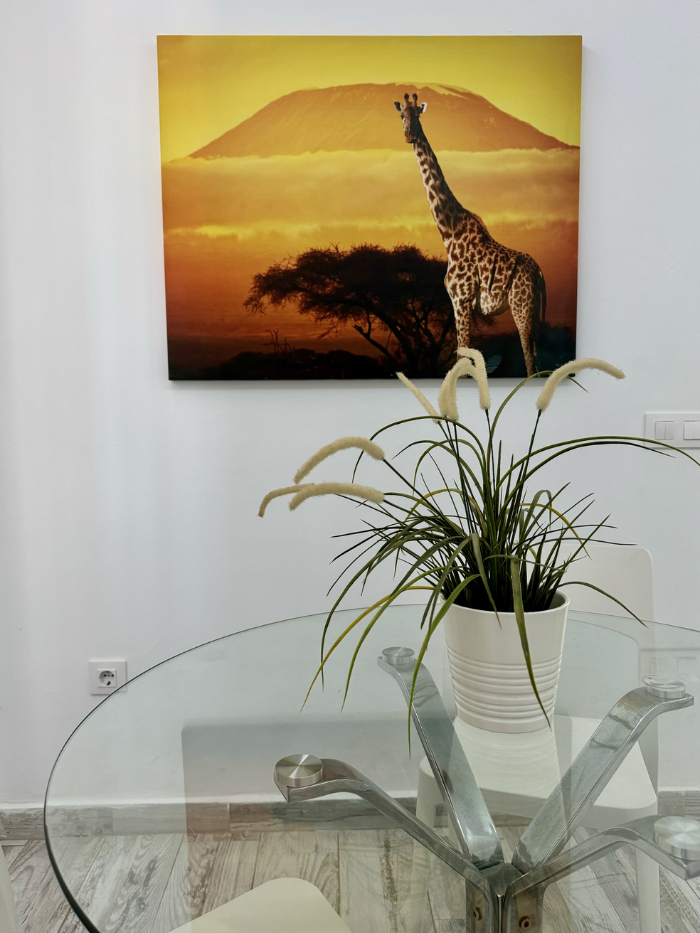 Costa_Adeje_Charming_Renovated_Apartment_living_room_glass_table