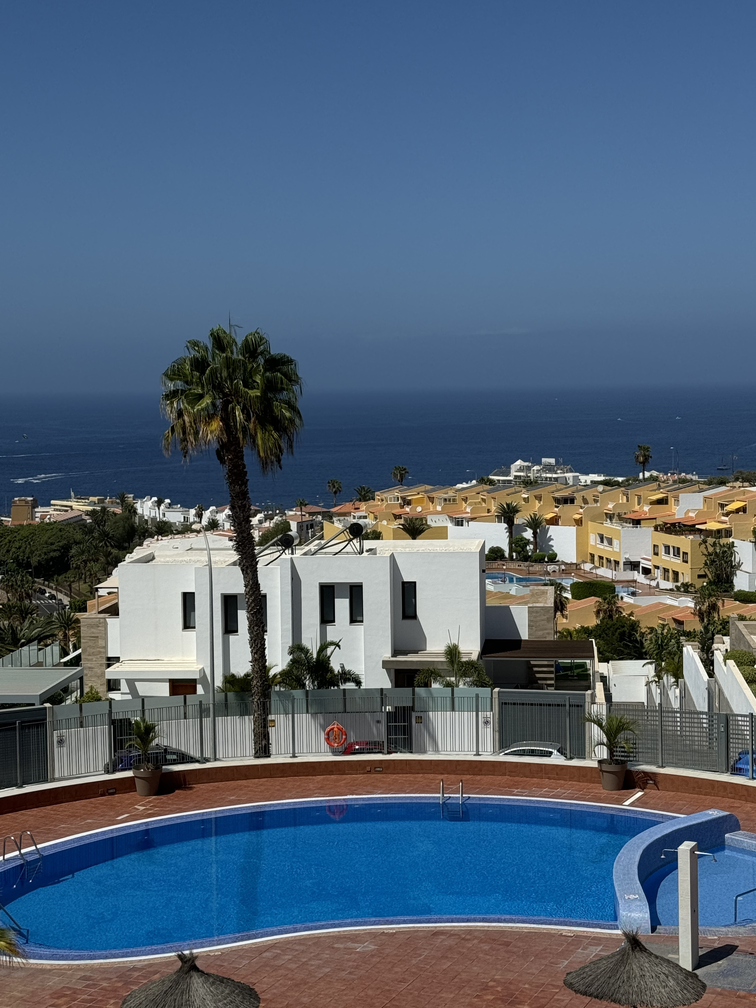 Costa_Adeje_Charming_Renovated_Apartment_room_sea