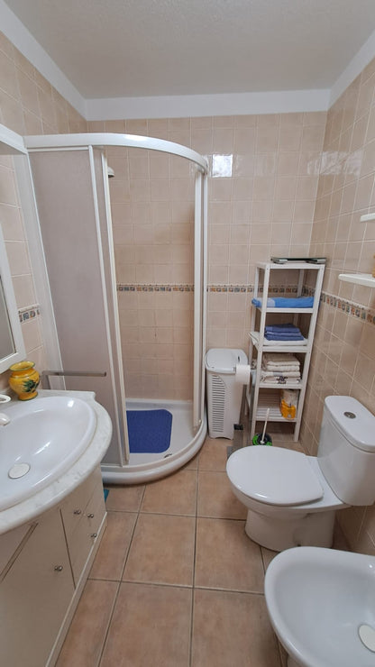 Costa Del Silencio Ocean Gem Villa Sissi modern fully furnished bathroom