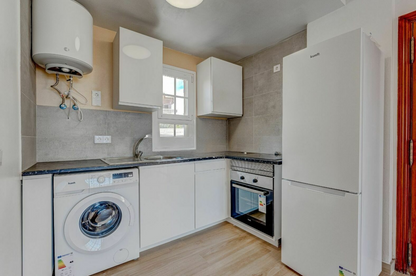 El_Medano_Exclusive_House_Ocean_Views_Tenerife_fully_equipped_modern_kitchen_new_amenities