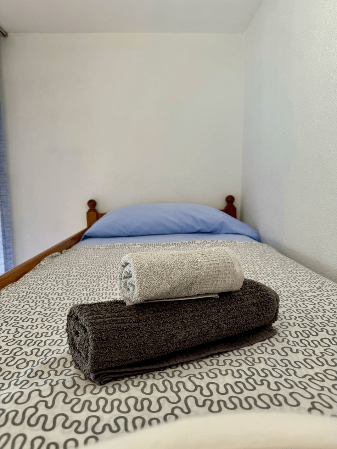 Fanabe_Stunning_Beachfront_Penthouse_Parque_Royal_Tenerife_bunkbeds