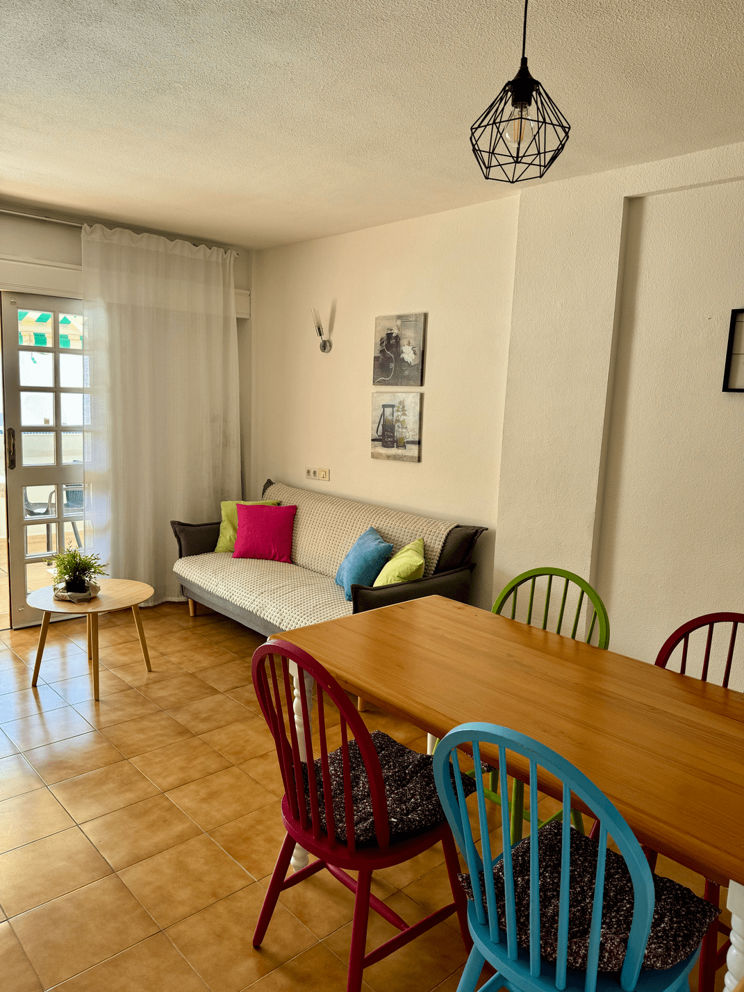 Fanabe_Stunning_Beachfront_Penthouse_Parque_Royal_Tenerife_living_room_large_sofa