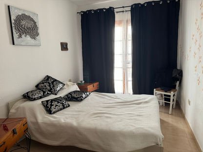 Golf Del Sur Comfortable Apartment bedroom with queen-size bed