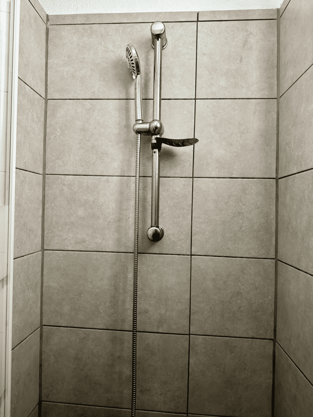 Heart_of_Las_Americas_Charming_Beach_Apartment_Tenerife_Shower