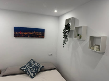 Heart_of_Los_Cristianos_Modern_Apartment_Close_to_the_Sea_in_Tenerife_decorations