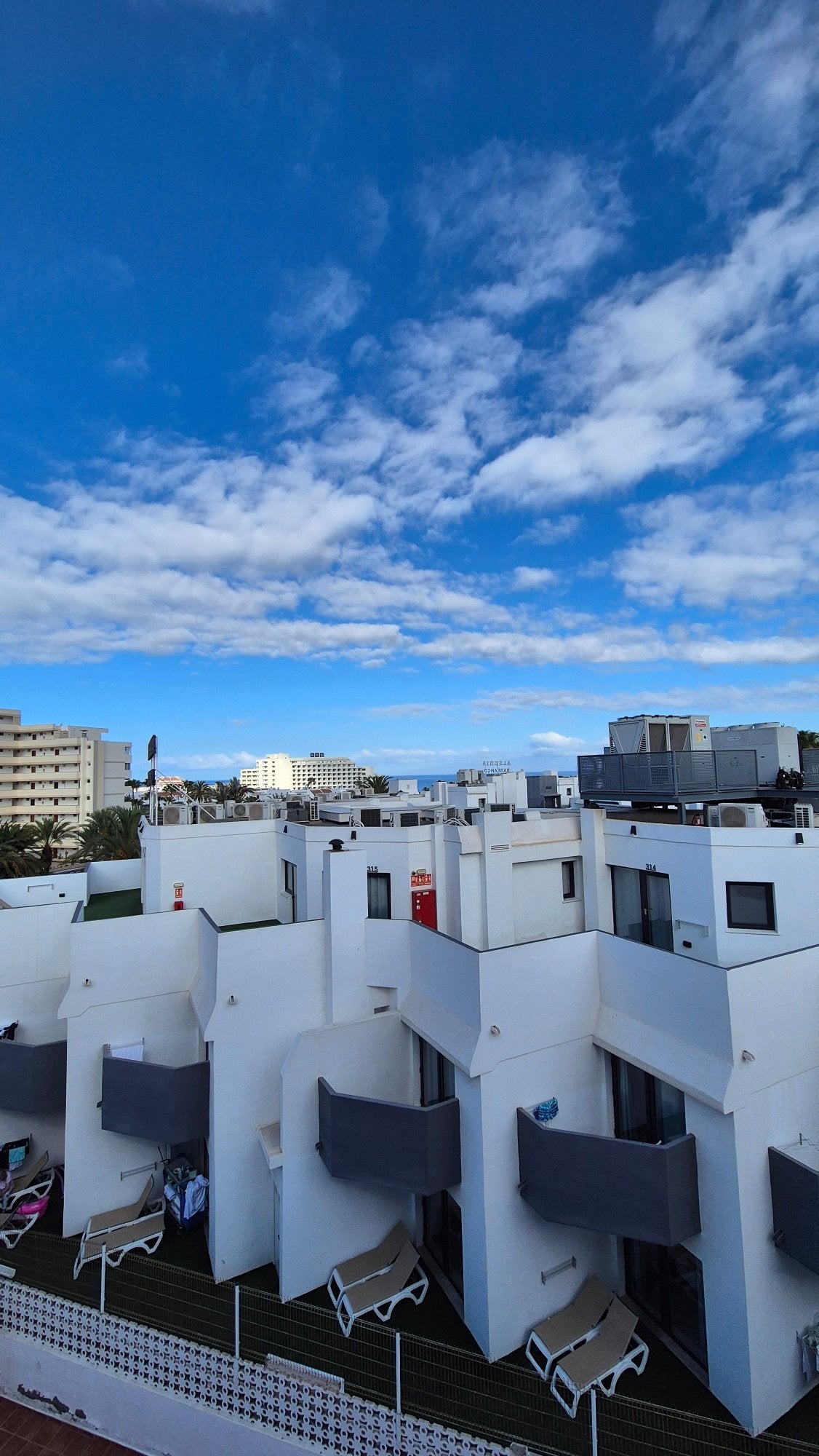 Las Americas Cattleya Ocean Oasis Apartment outside