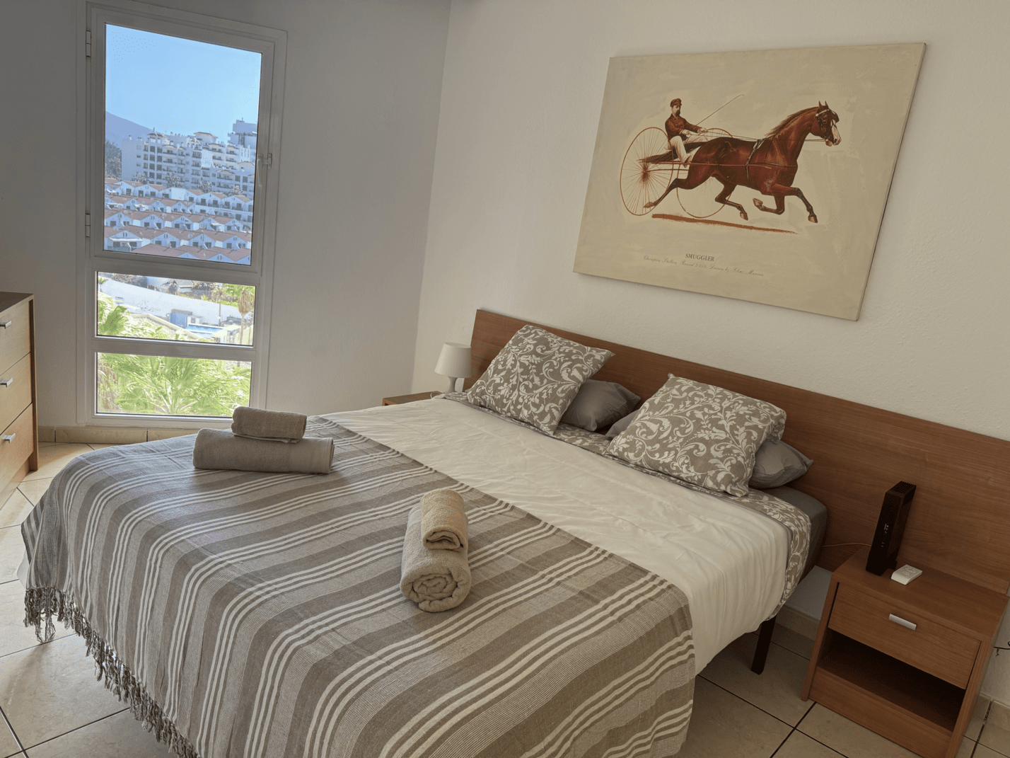Las_Americas_Stunning_Apartment_Close_to_the_Sea_in_Tenerife_fantastic_bedroom_new