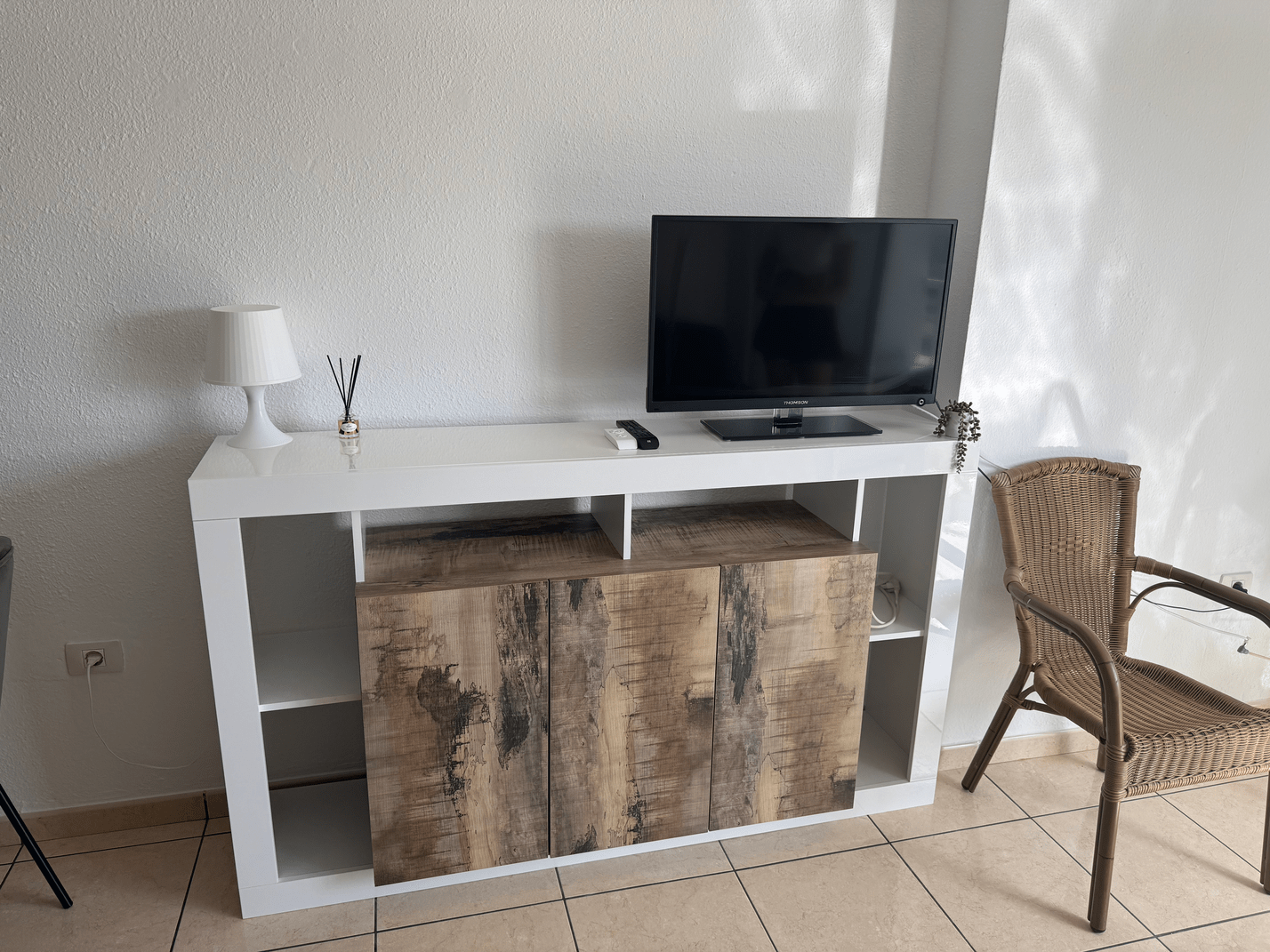 Las_Americas_Stunning_Apartment_Close_to_the_Sea_in_Tenerife_minimalist_living_room