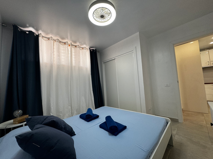 Los Cristianos Los Diamantes Beautiful Apartment Bedroom queen-size bed and amenities