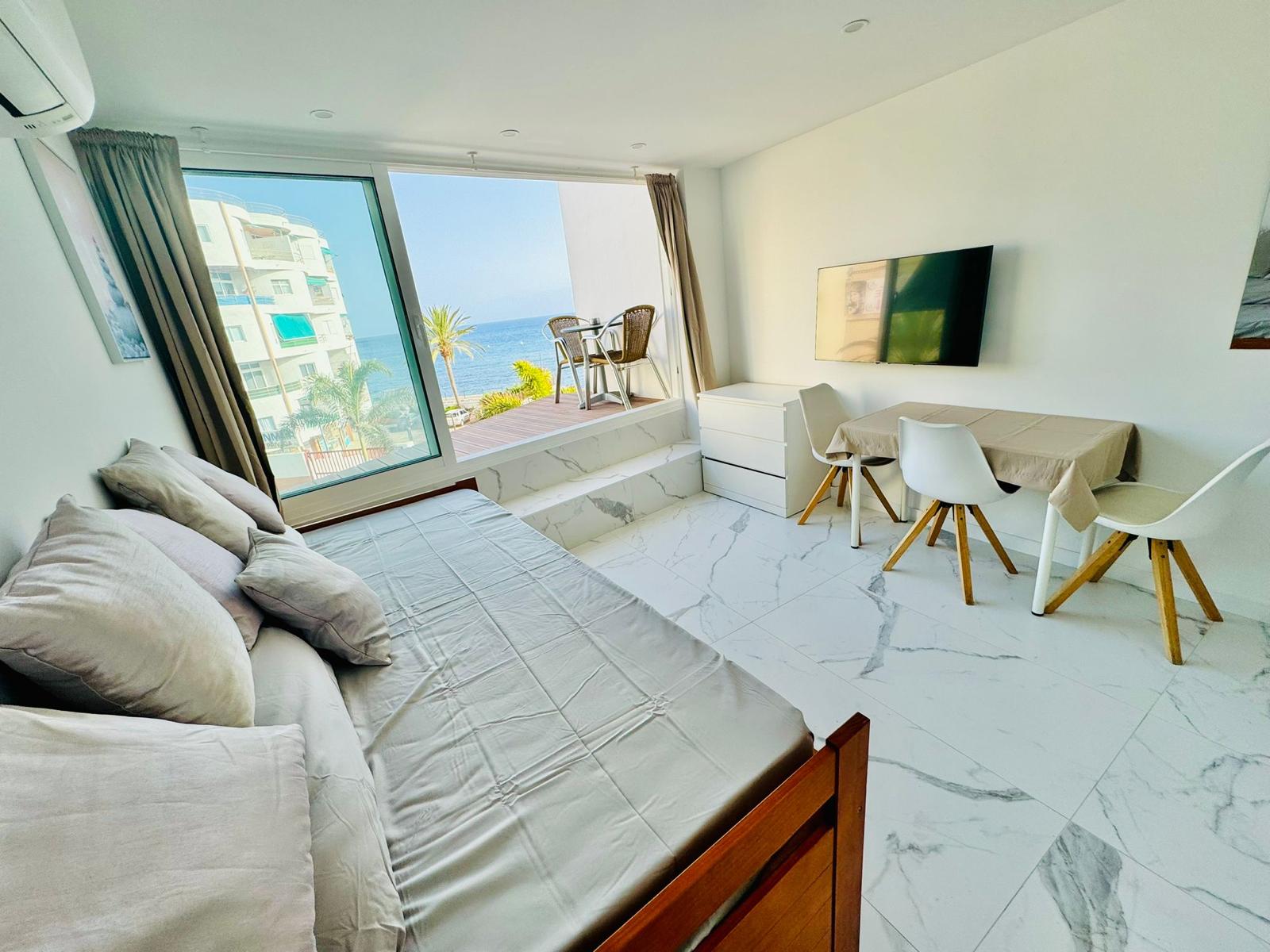 Los_Cristianos_Must-See_Beachfront_Apartment_with_Stunning_Ocean_Views_in_Tenerife_amazing_sofa_view