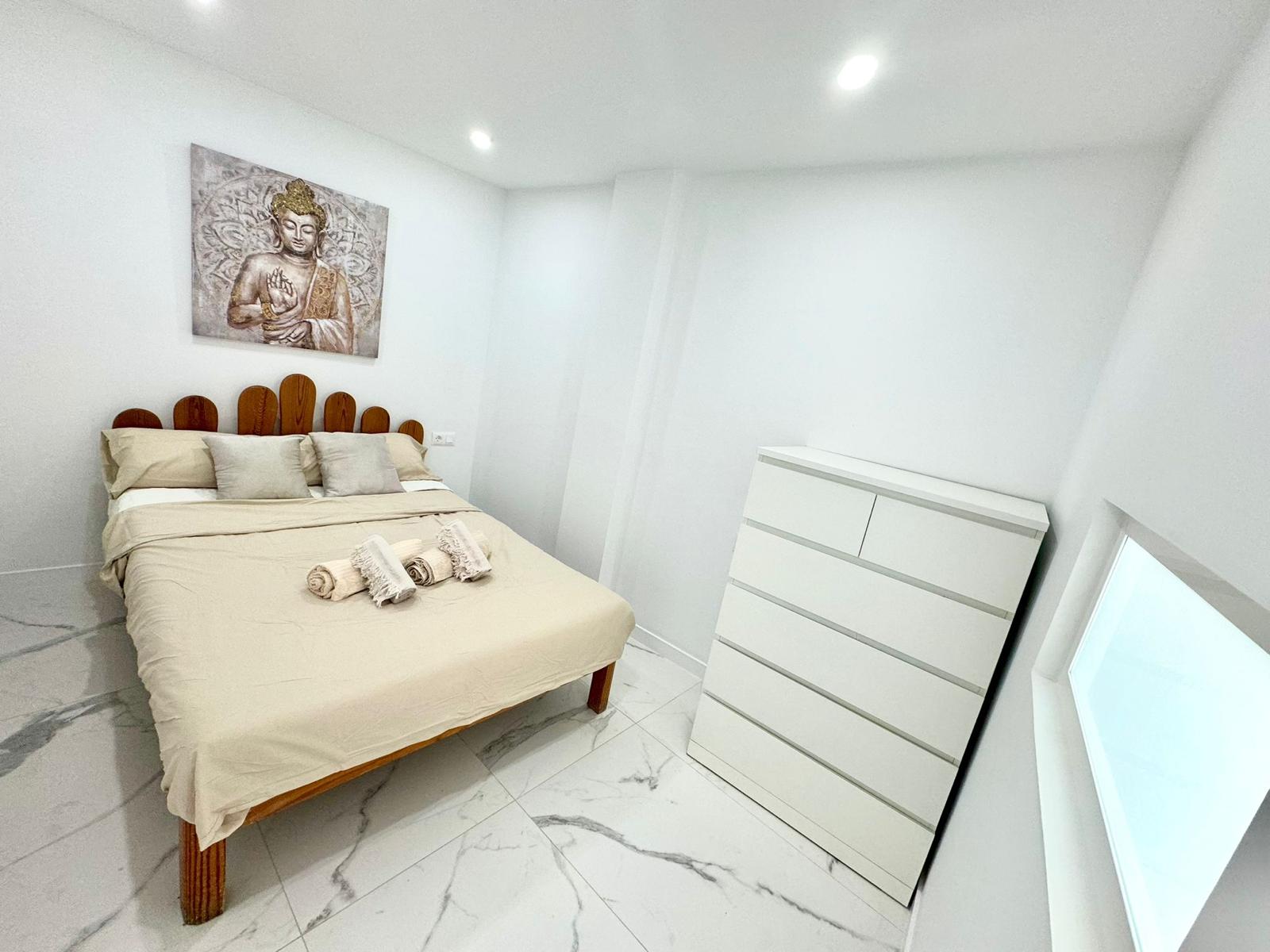 Los_Cristianos_Must-See_Beachfront_Apartment_with_Stunning_Ocean_Views_in_Tenerife_communicate_window
