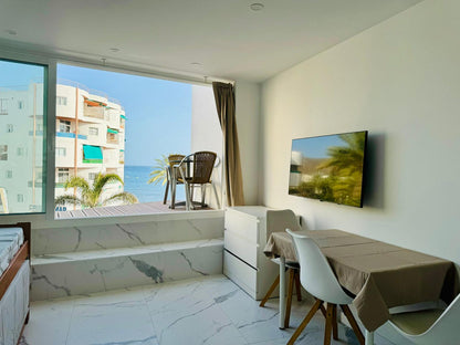 Los_Cristianos_Must-See_Beachfront_Apartment_with_Stunning_Ocean_Views_in_Tenerife_dream_terrace