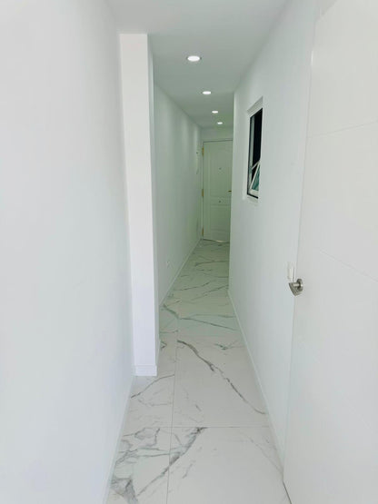 Los_Cristianos_Must-See_Beachfront_Apartment_with_Stunning_Ocean_Views_in_Tenerife_entrance_lights