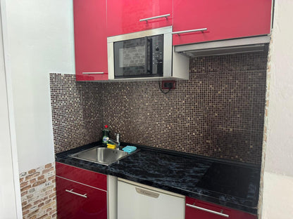 Design Moderne & Vues Panoramiques – Appartement Entièrement Rénové à Playa Paraíso, Tenerife