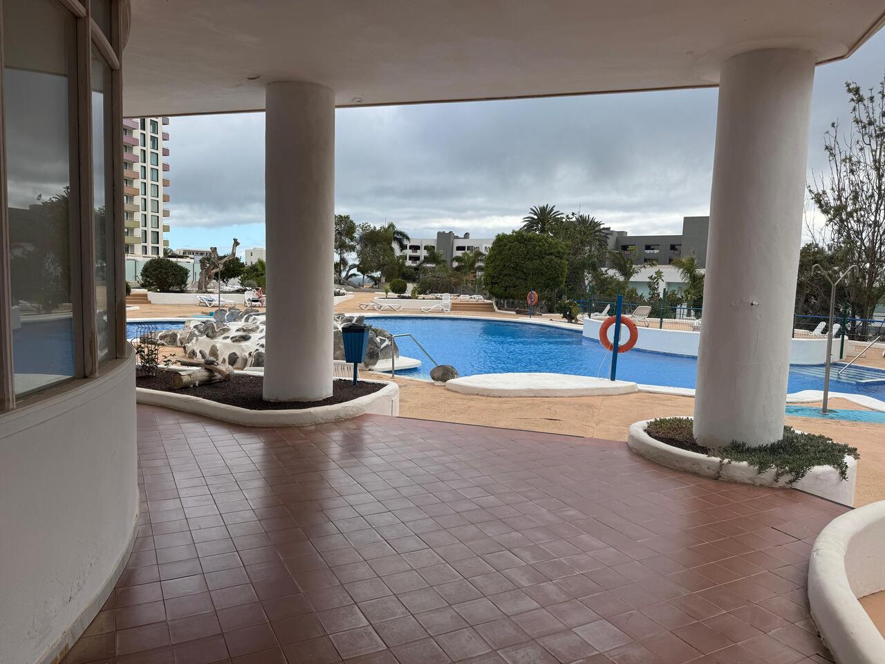 Design Moderne & Vues Panoramiques – Appartement Entièrement Rénové à Playa Paraíso, Tenerife