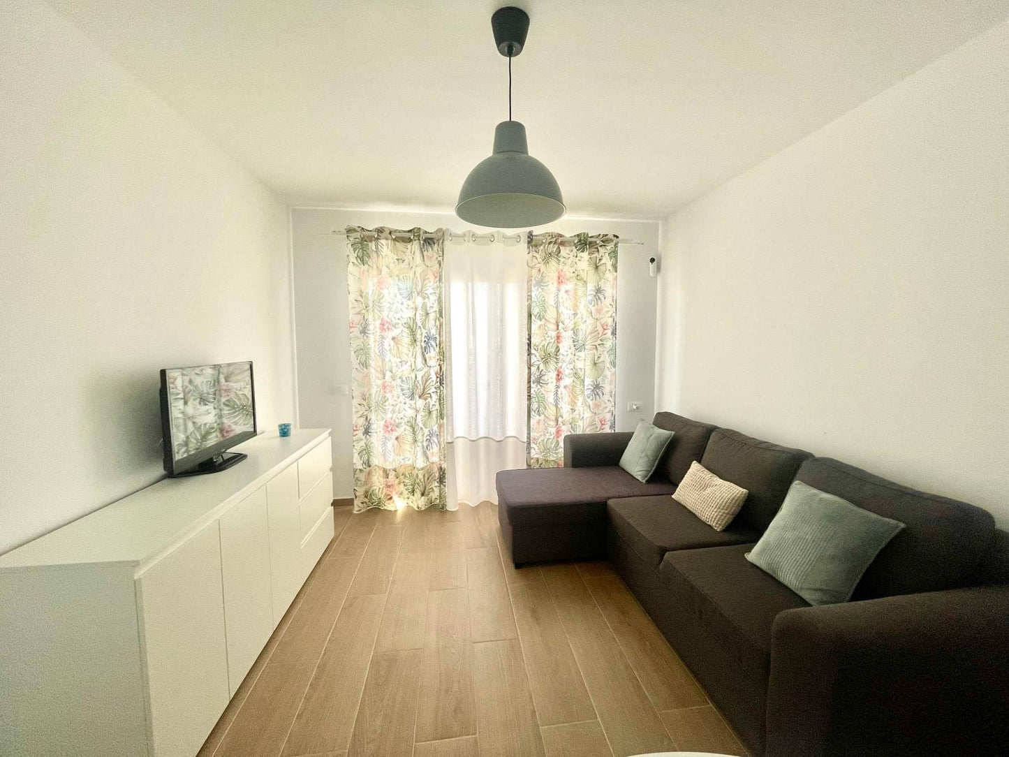 Stunning Sea View Apartment at Amarilla Golf with fully renovated living room 5