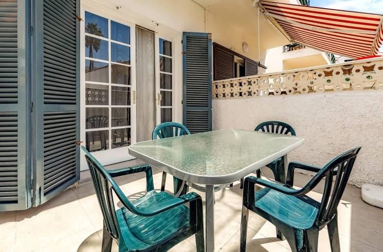 Stylish Apartment with Pool Las Americas Altamar with equipped terrace