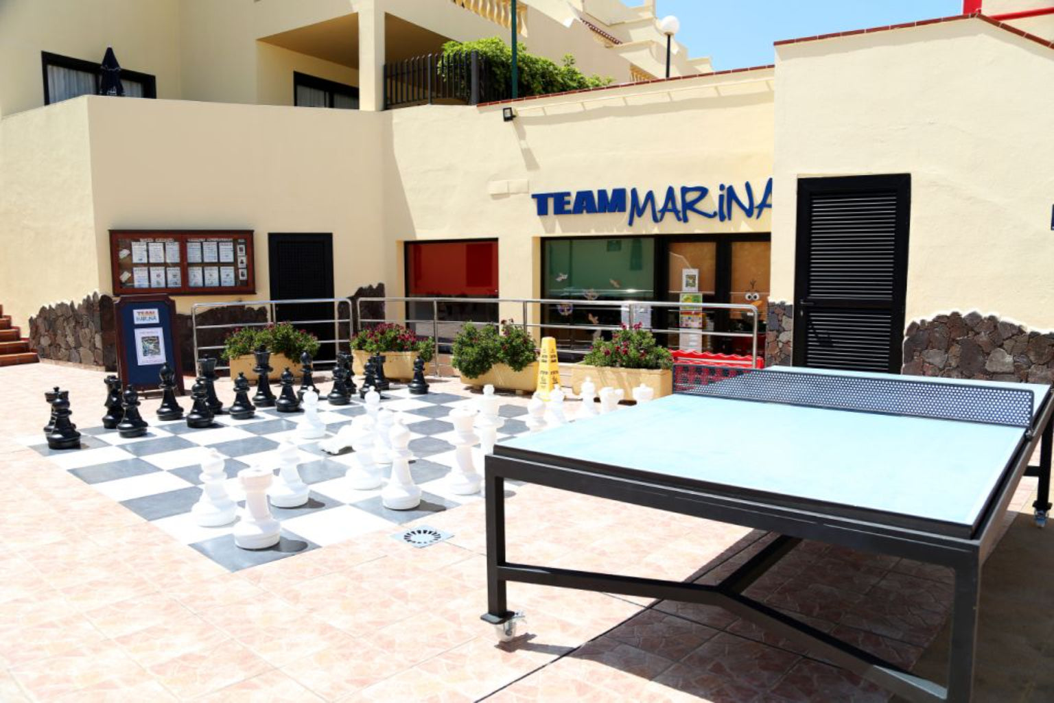 Torviscas_Fantastic_Apartment_with_Pool_and_Private_terrace_ping_pong